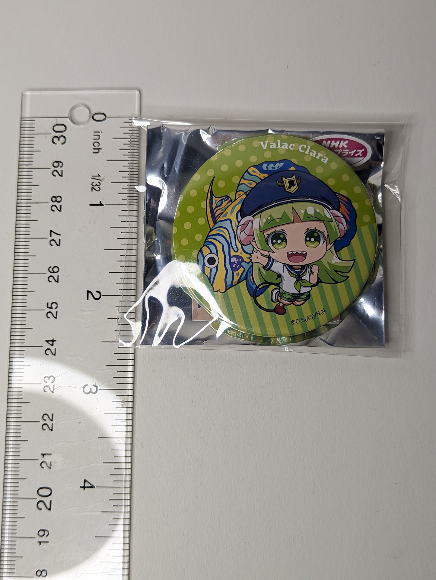 Clara Valac Welcome to Demon School/Mairimashita Iruma-kun x Sea Paradise Can Badge