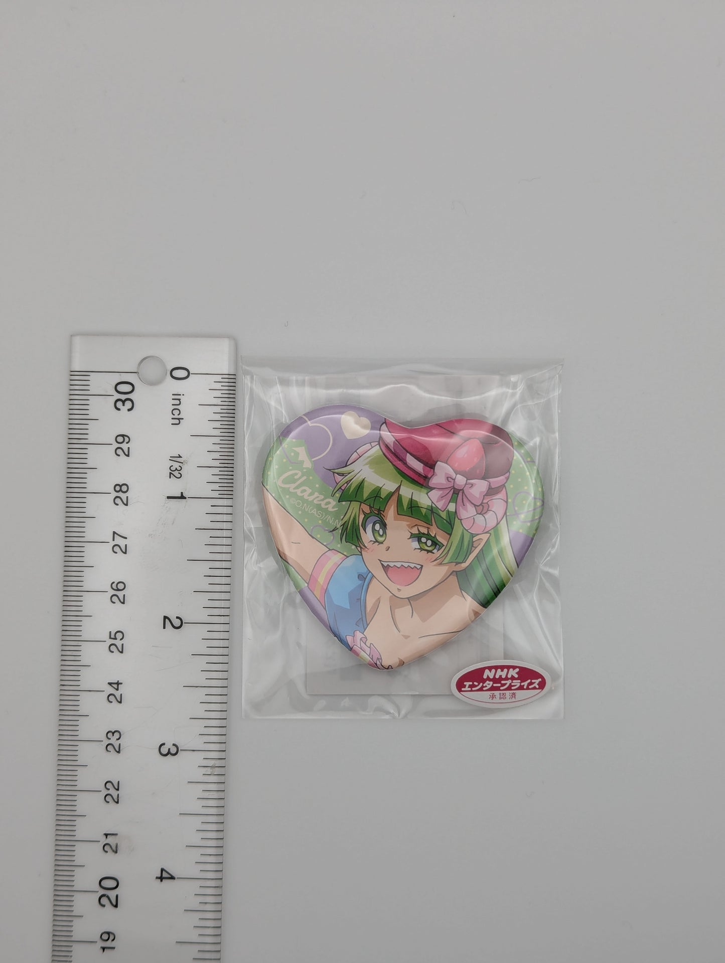 Clara Valac Mairimashita / Welcome to Demon School Iruma-kun Kuji Can Badge