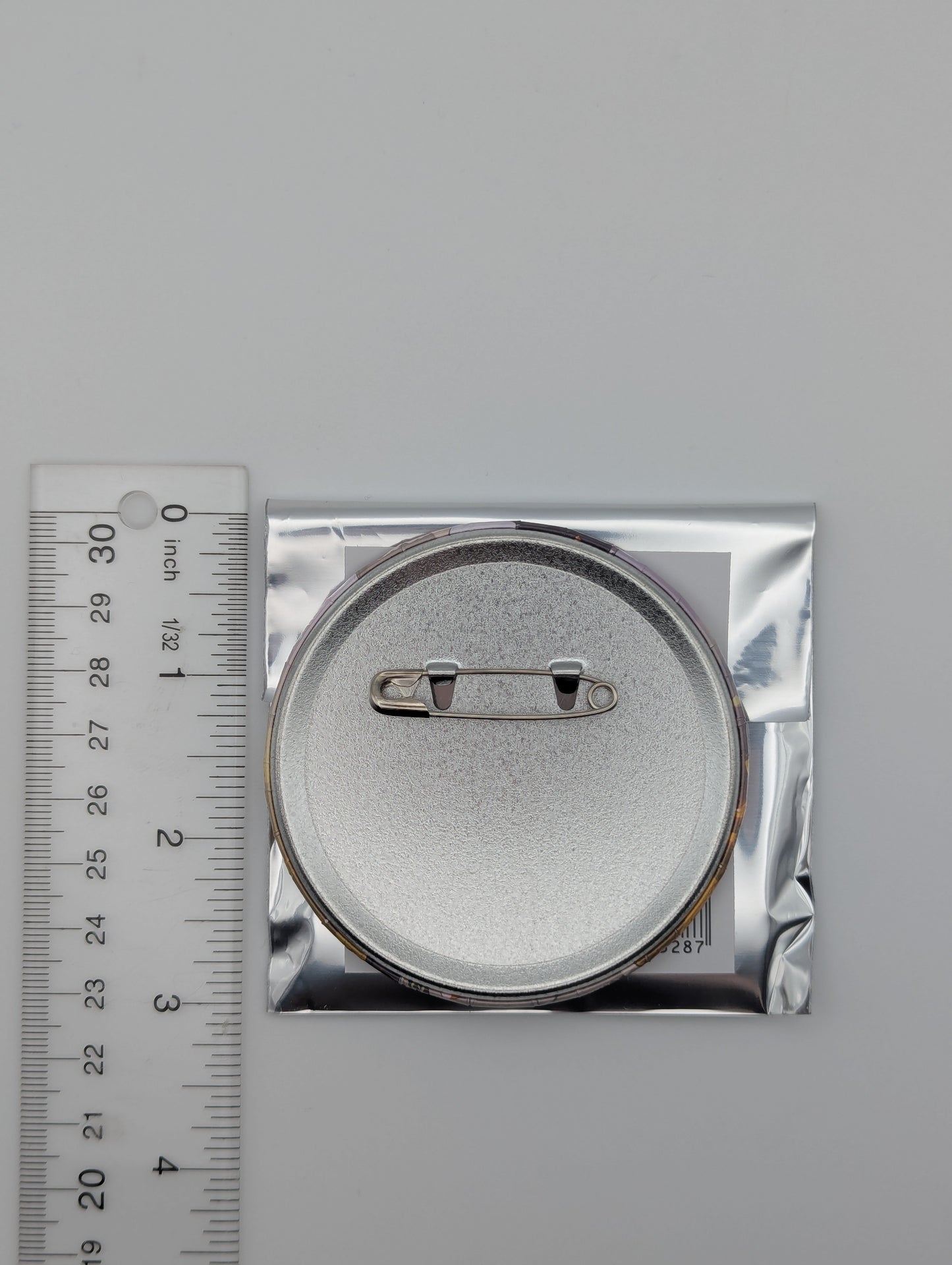 Kagamine Rin Project Sekai 4th Anniversary Connect Live Can Badge