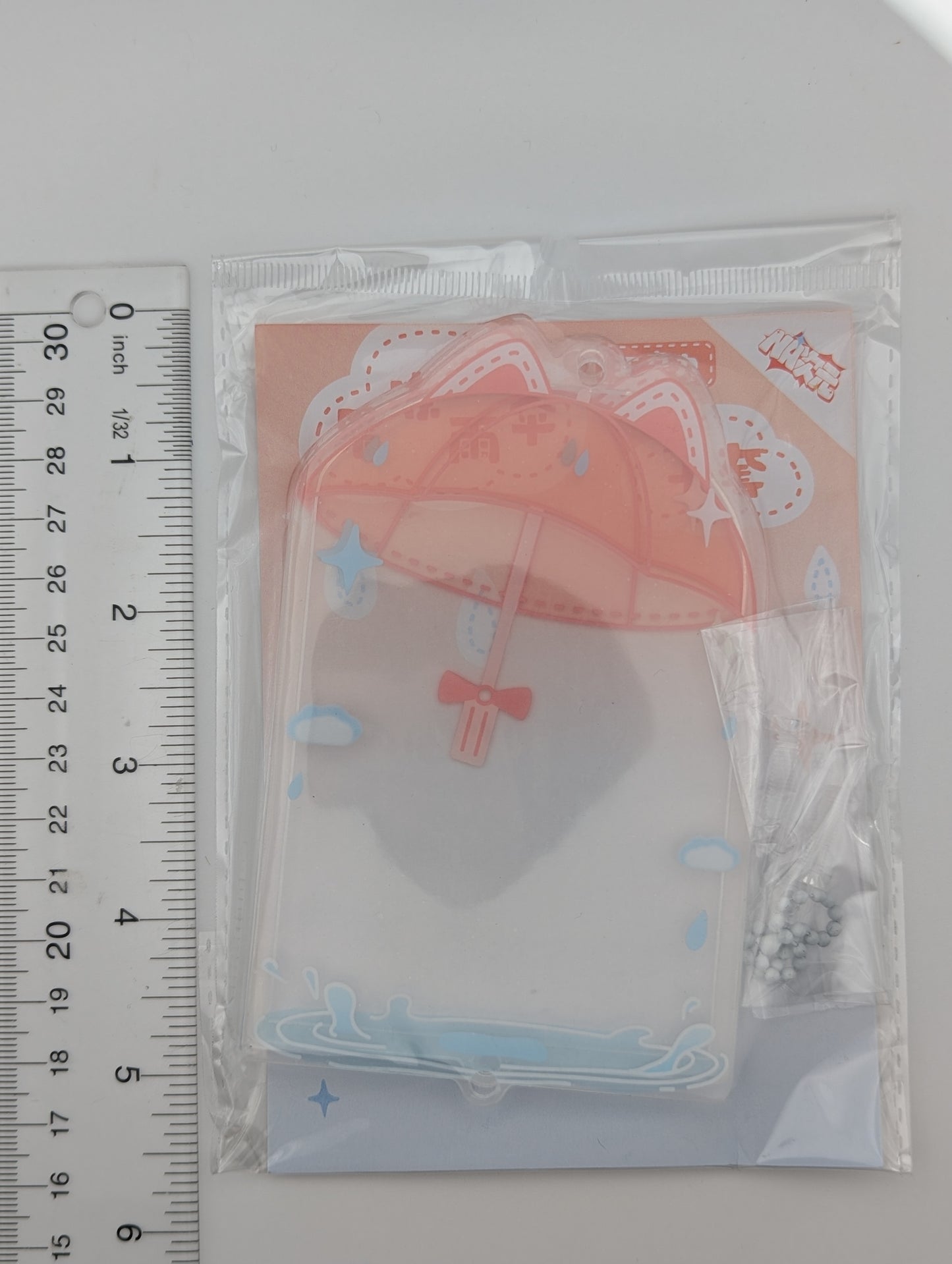 Red Acrylic Cat Umbrella Photocard Holder Keychain (9.2x6.0CM)
