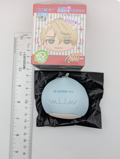 Kinari Azekawa 18TRIP Omanjuu