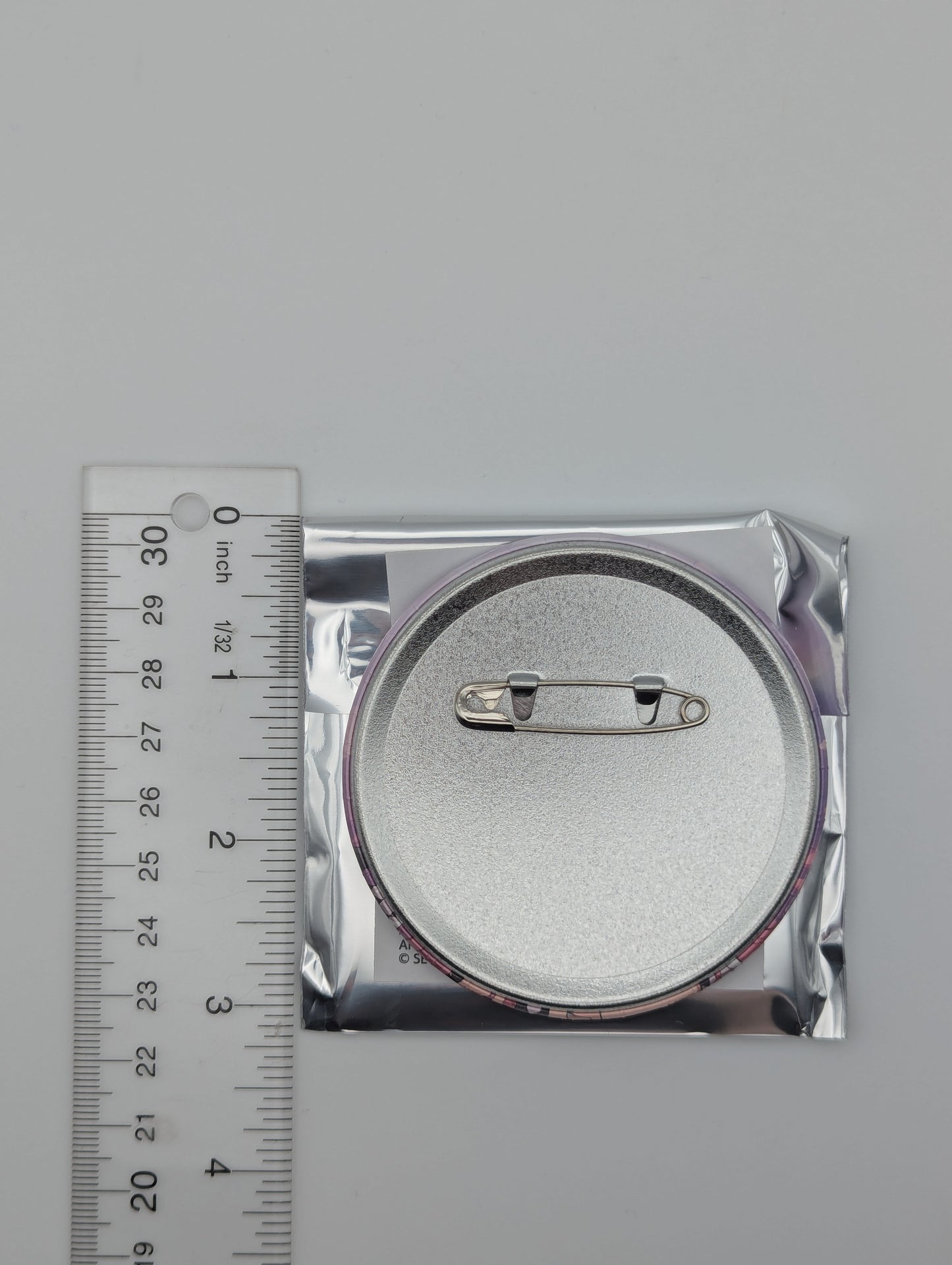 Megurine Luka Project Sekai 4th Anniversary Connect Live Can Badge