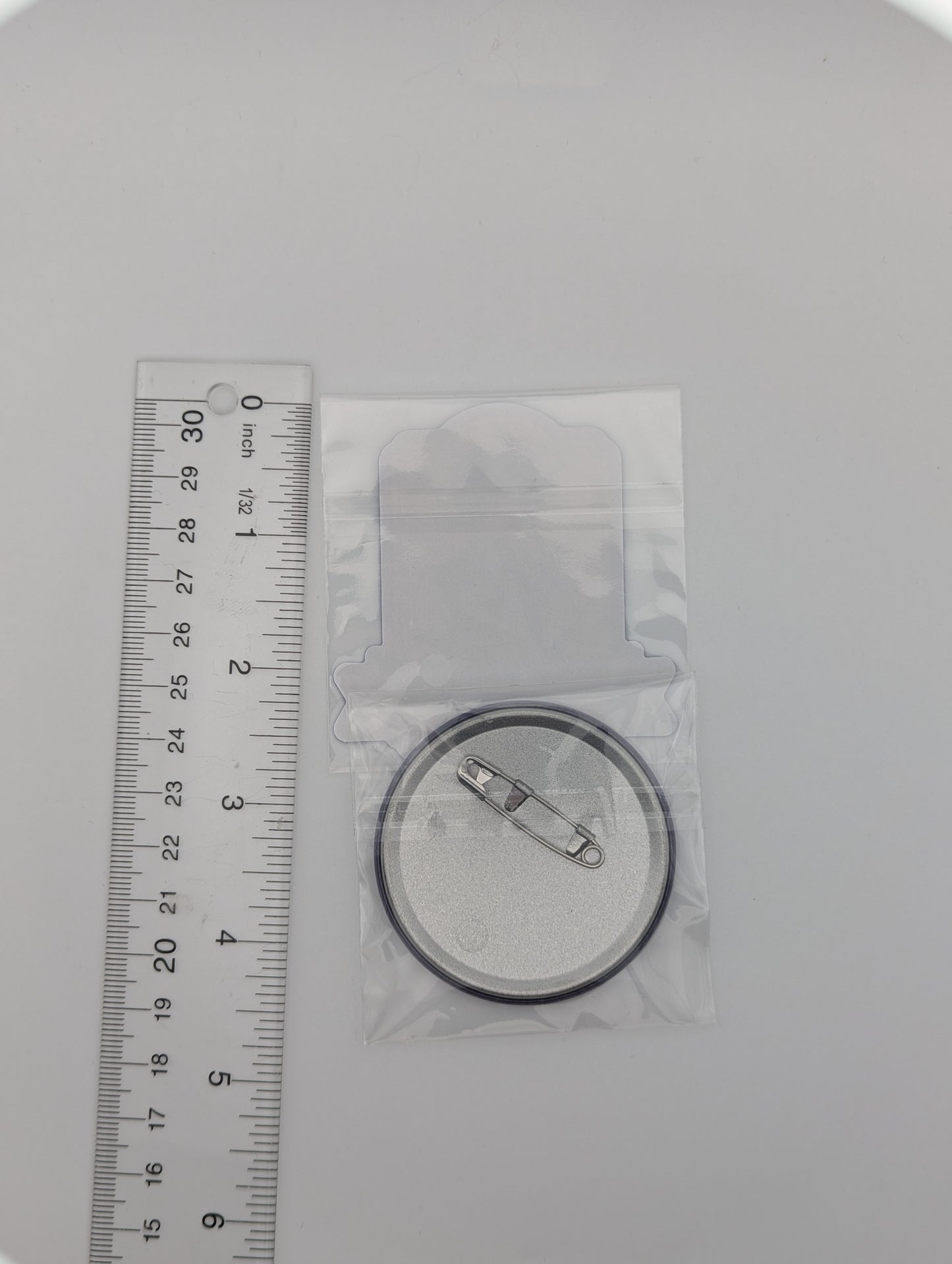 KAITO Hatsune Miku Glasses x Cafe Kuji Can Badge & Sticker Set