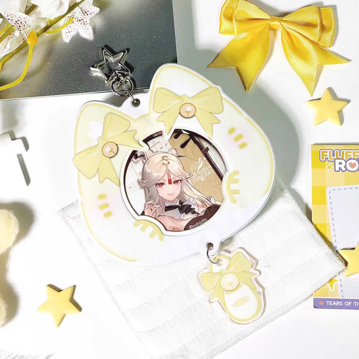 Yellow PVC Cat Badge Holder (5.8-7.5CM)