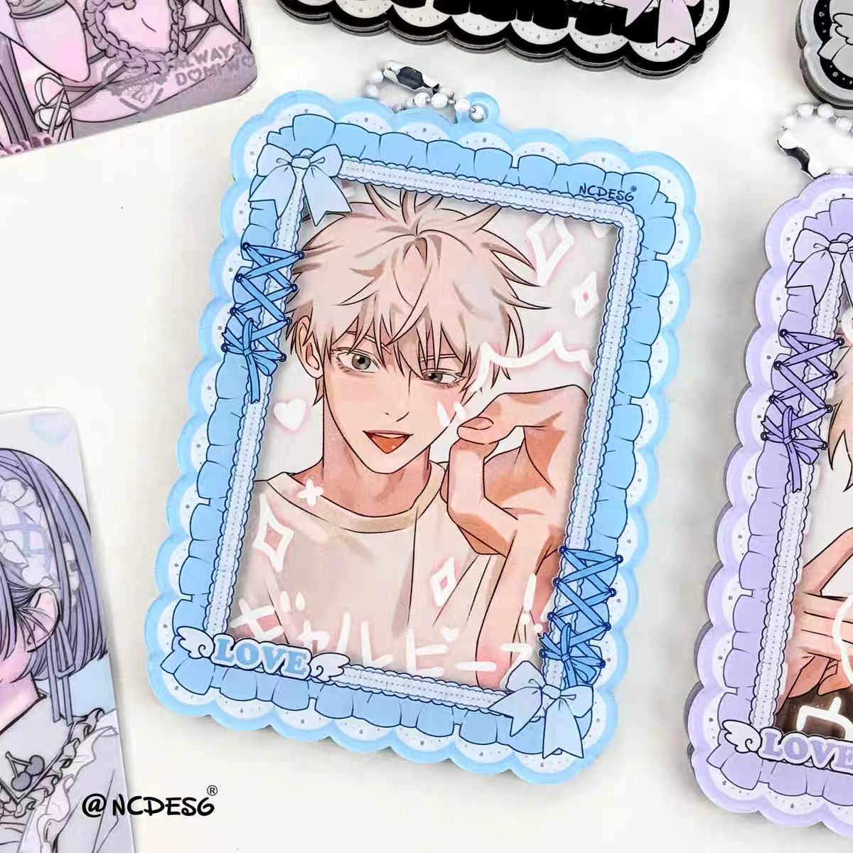 Blue Acrylic Photocard Holder Keychain (9.4x6.8CM)