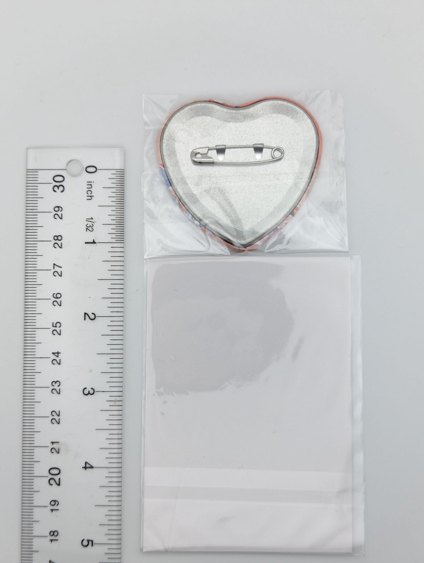 Ameri Azazel Welcome to Demon School Iruma-kun Jersey Maid Heart Badge + Card Set