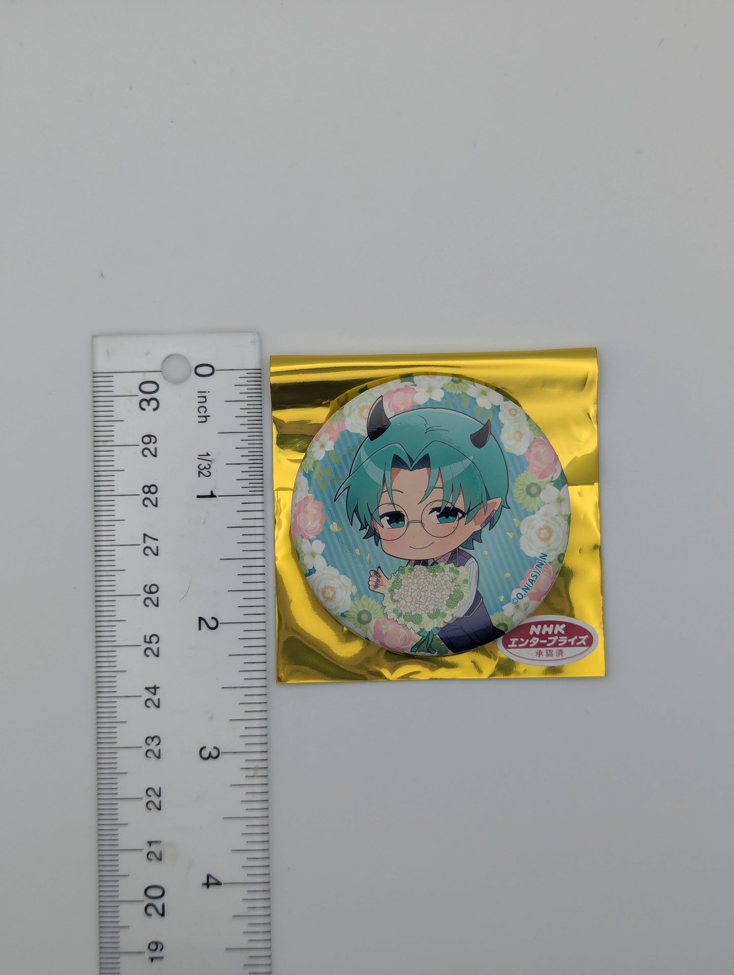 Amy Kirio Welcome to Demon School / Mairimashita Iruma-kun Bouquet Ver. Can Badge