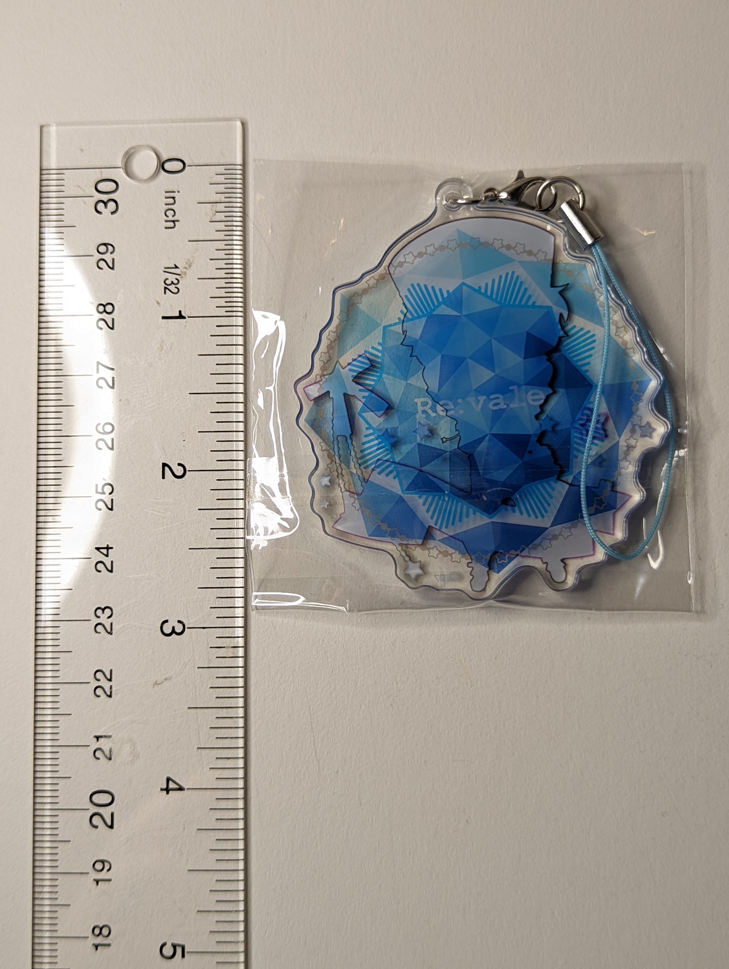 Momo Idolish7 Acrylic Keychain