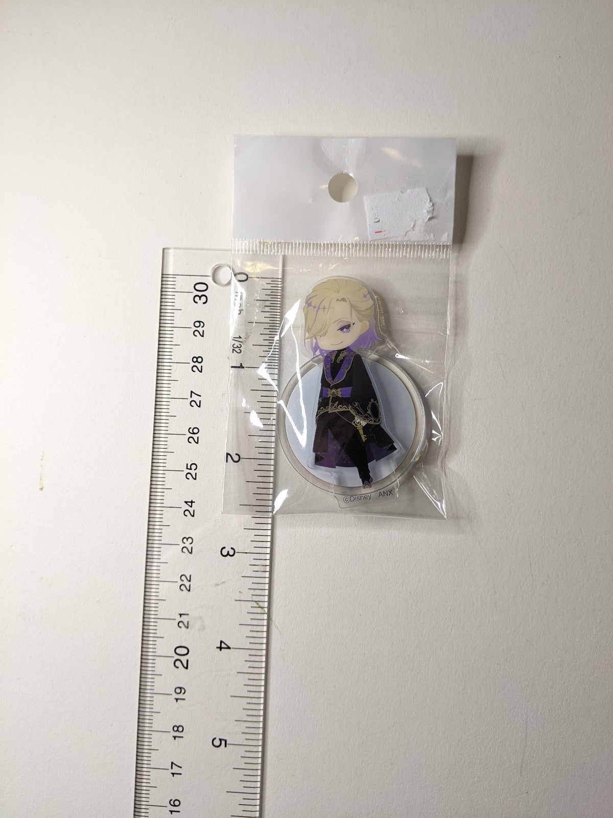 Vil Schoenheit Twisted Wonderland Acrylic Stand