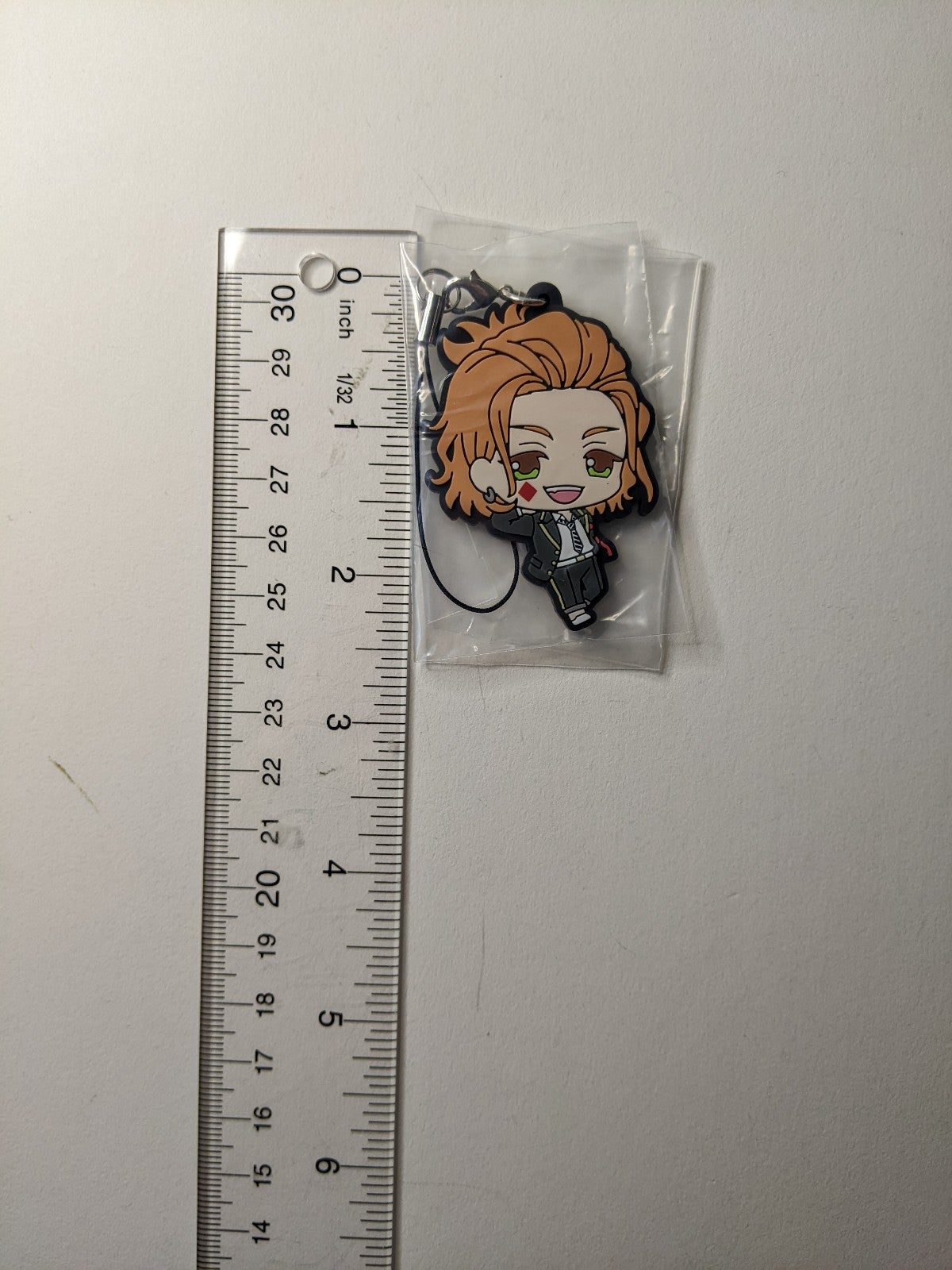 Cater Diamond Twisted Wonderland Rubber Strap