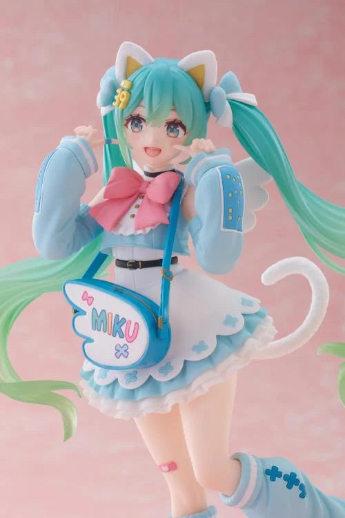 [FIGURE PREORDER] Hatsune Miku Fashion Fancy ver. Figure