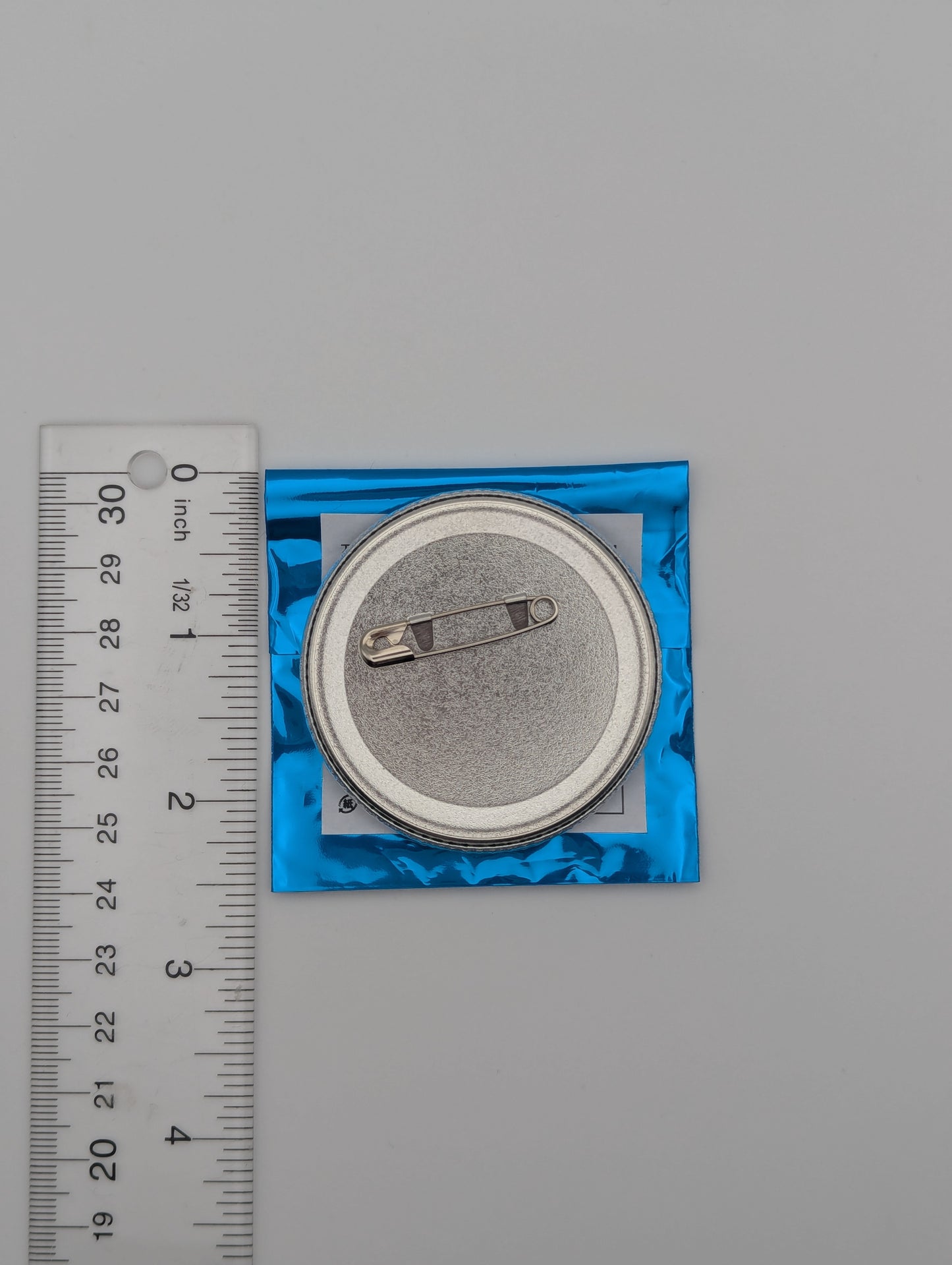 Asmodeus Alice Welcome to Demon School Iruma-kun Karaoke no Tetsujin Can Badge