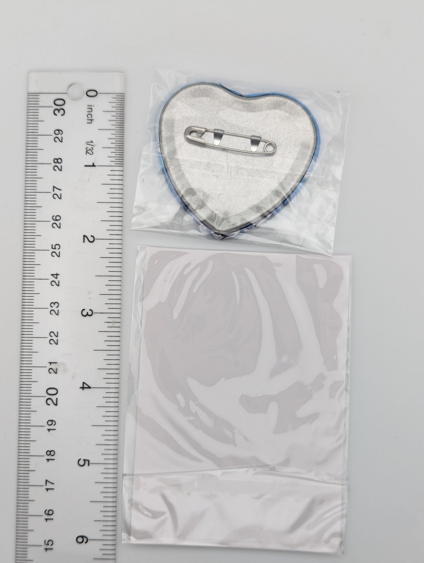 Iruma Suzuki Welcome to Demon School Iruma-kun Jersey Maid Heart Badge + Card Set