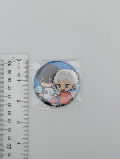 Yoshiki Tsujinaka and Hikaru Indo The Summer Hikaru Died Can Badge