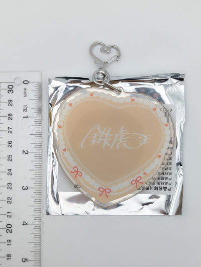 Tetora Nagumo Ensemble Stars CN Heart Cake Glitter Acrylic Keychain