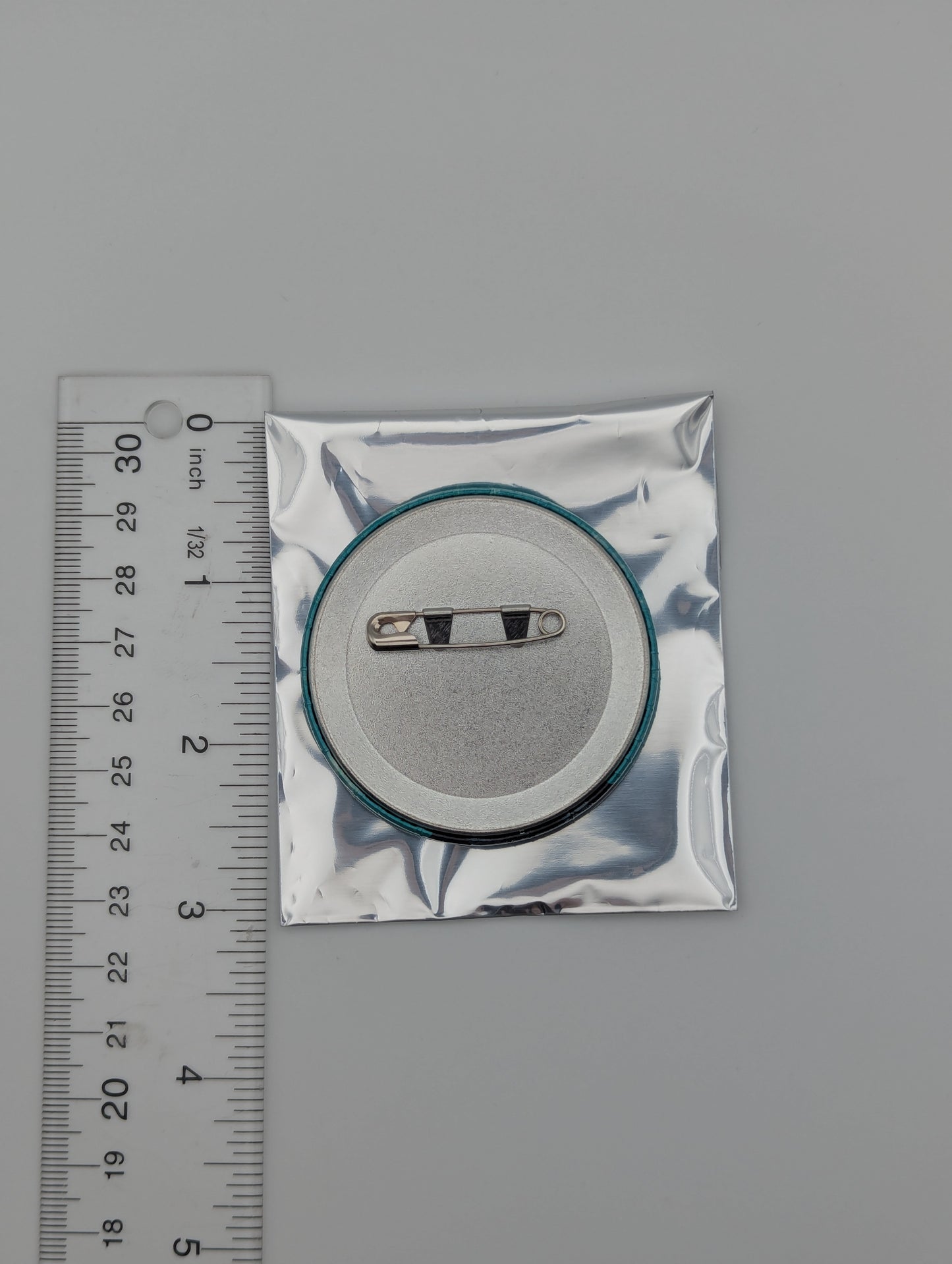 Hatsune Miku Vocaloid STEAKA Can Badge