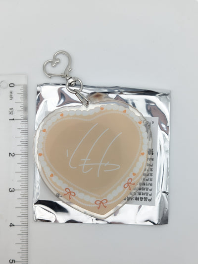 Tomoya Mashiro Ensemble Stars CN Heart Cake Glitter Acrylic Keychain