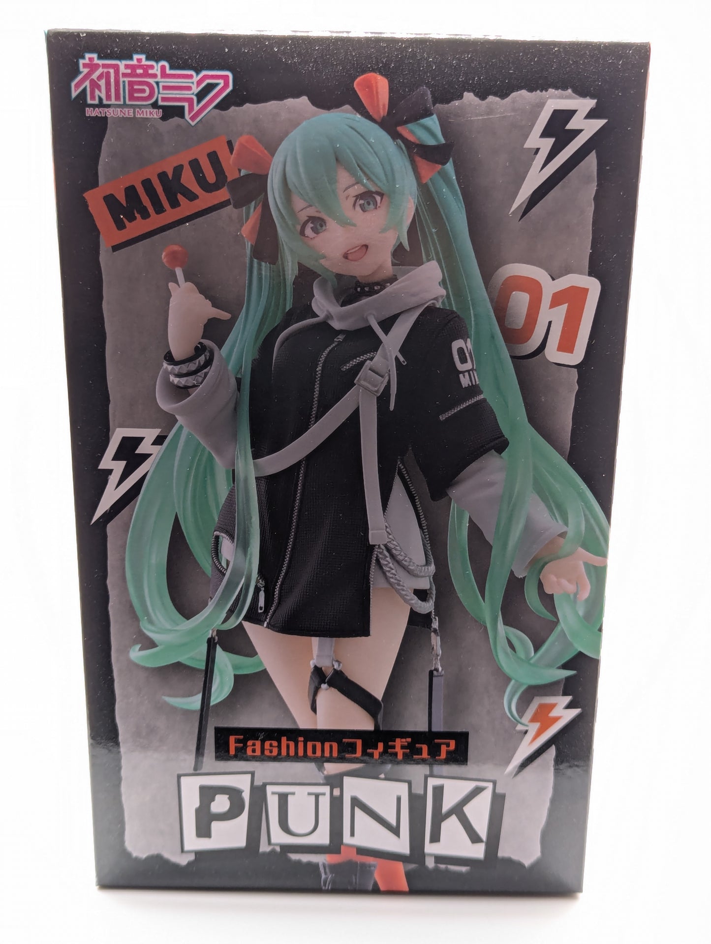 Vocaloid Fashion Hatsune Miku (PUNK Ver.) Figure