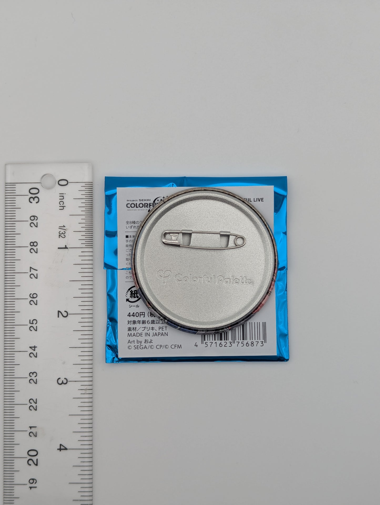 Airi Momoi Project Sekai 5th Live Frontier Can Badge