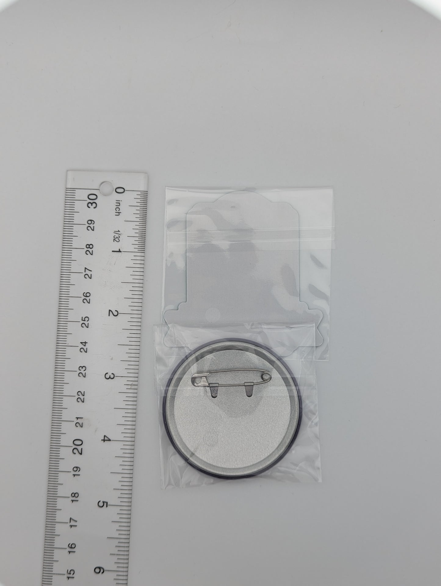 Hatsune Miku Glasses x Cafe Kuji Can Badge & Sticker Set