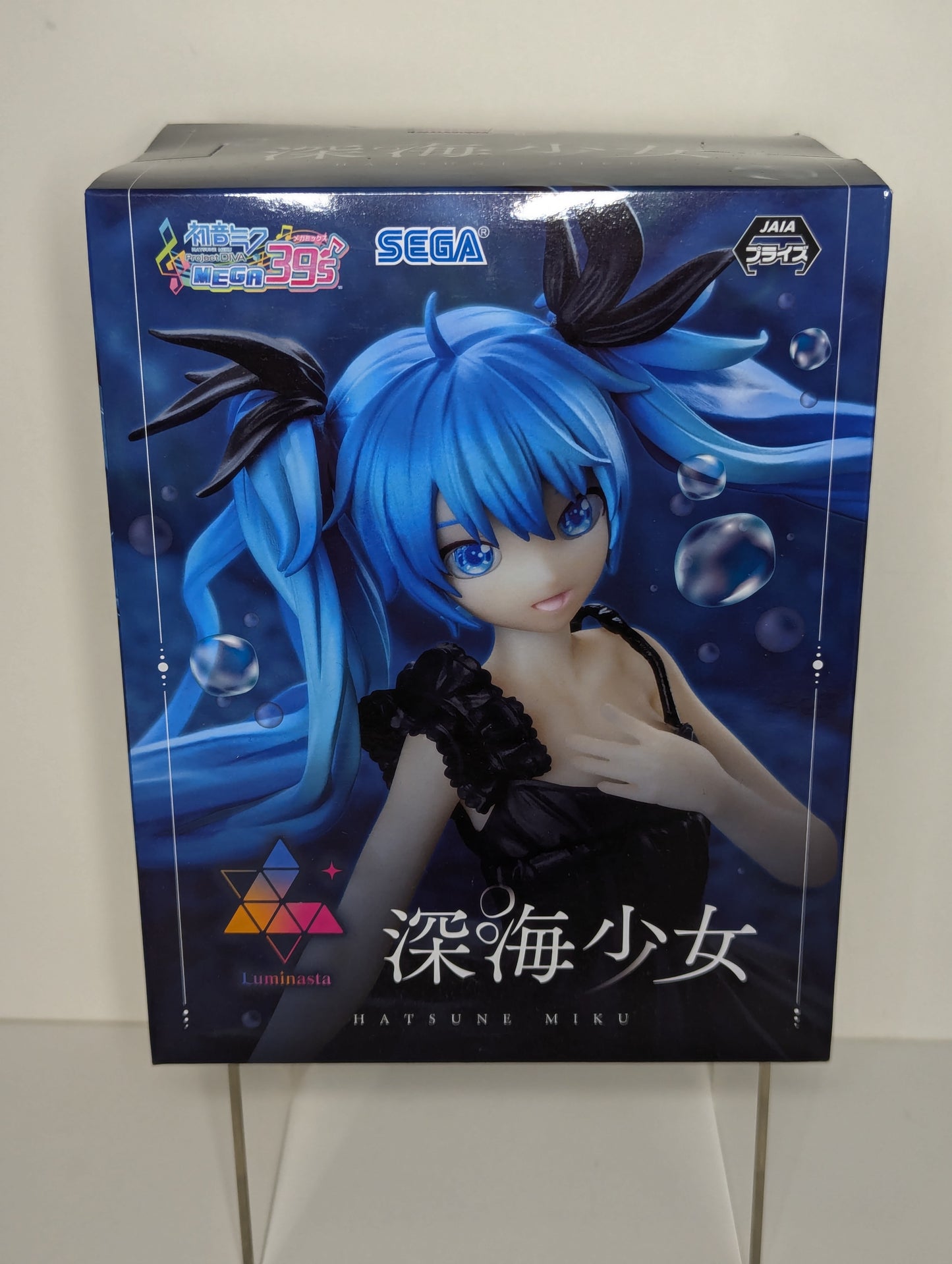 Hatsune Miku Deep Sea Girl Project Sekai Luminasta Figure