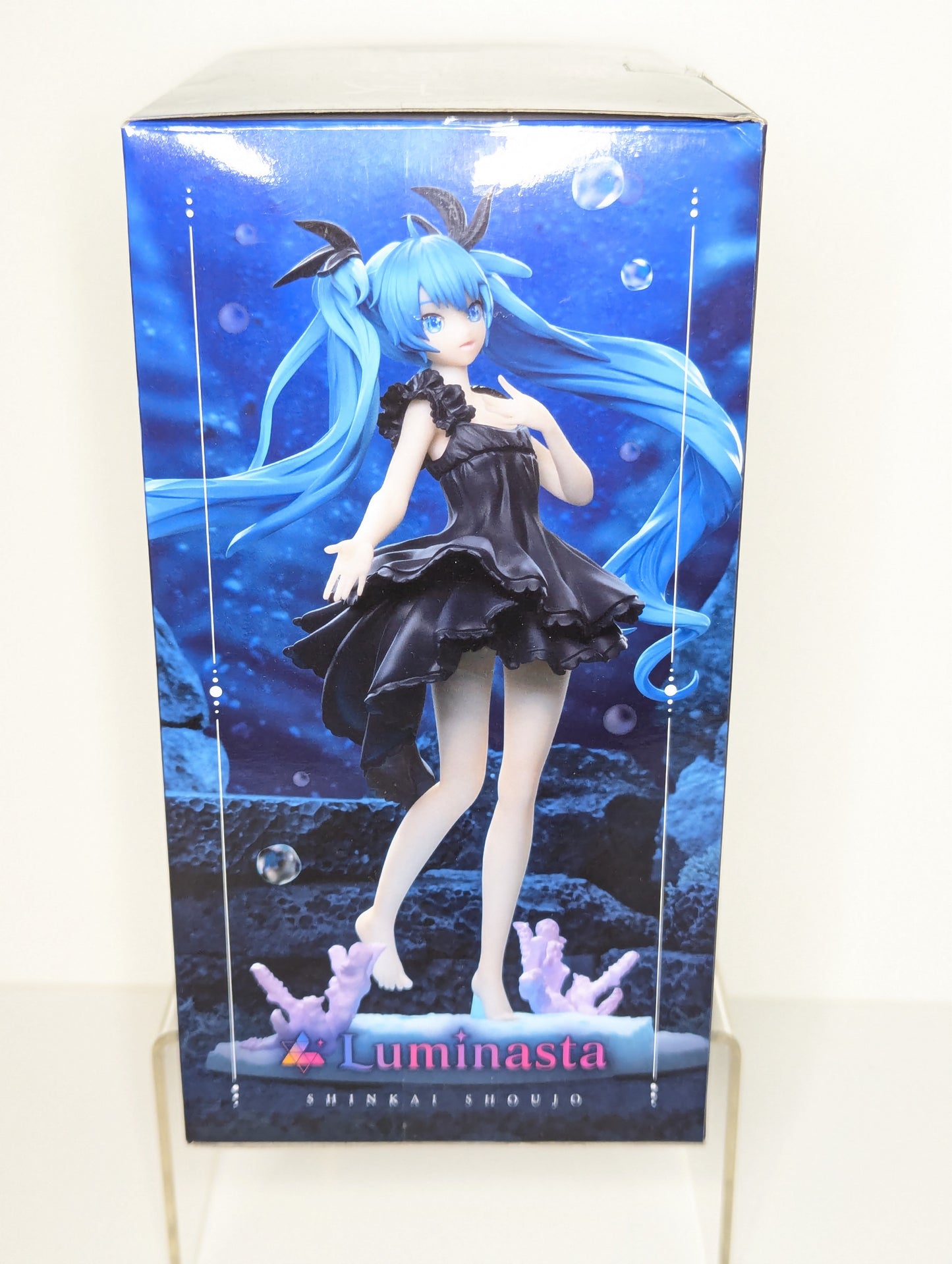 Open Box (New) - Hatsune Miku Deep Sea Girl Project Sekai Luminasta Figure