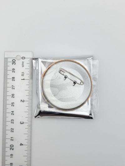 Luka Kaneshiro Nijisanji x IPSTAR Can Badge